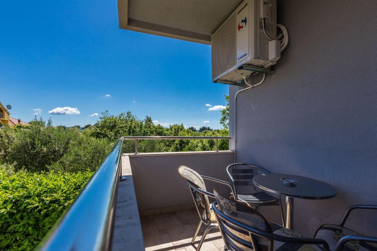 Adriano 2br With Terrace Apartament Zadar