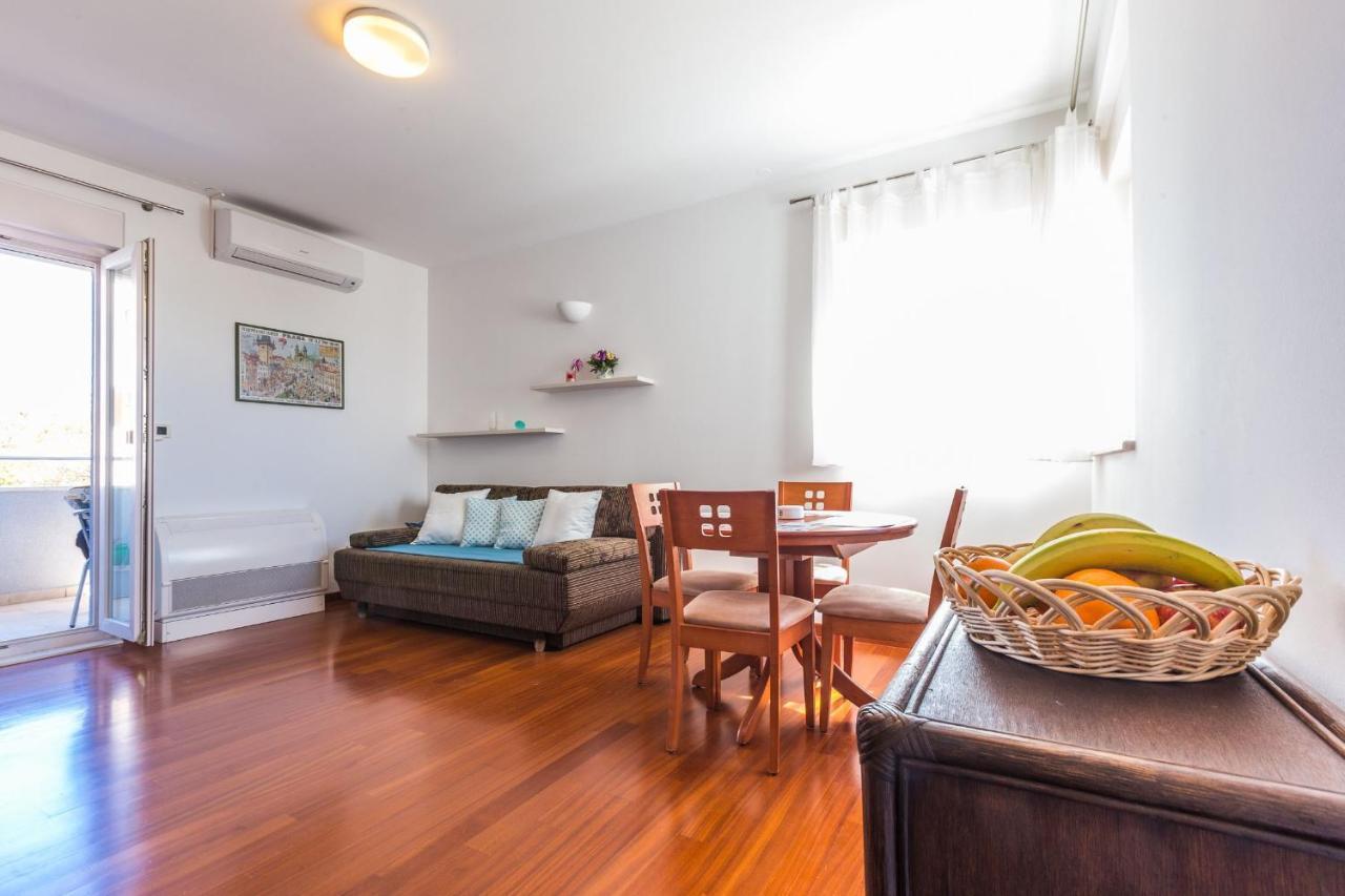 Apartament Adriano 2br With Terrace