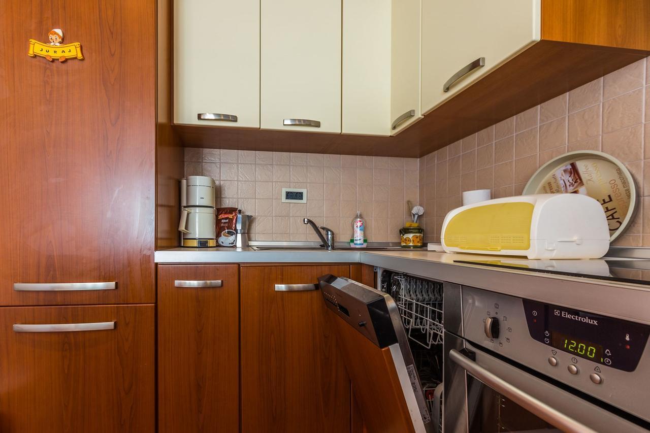 Adriano 2br With Terrace Apartament Zadar